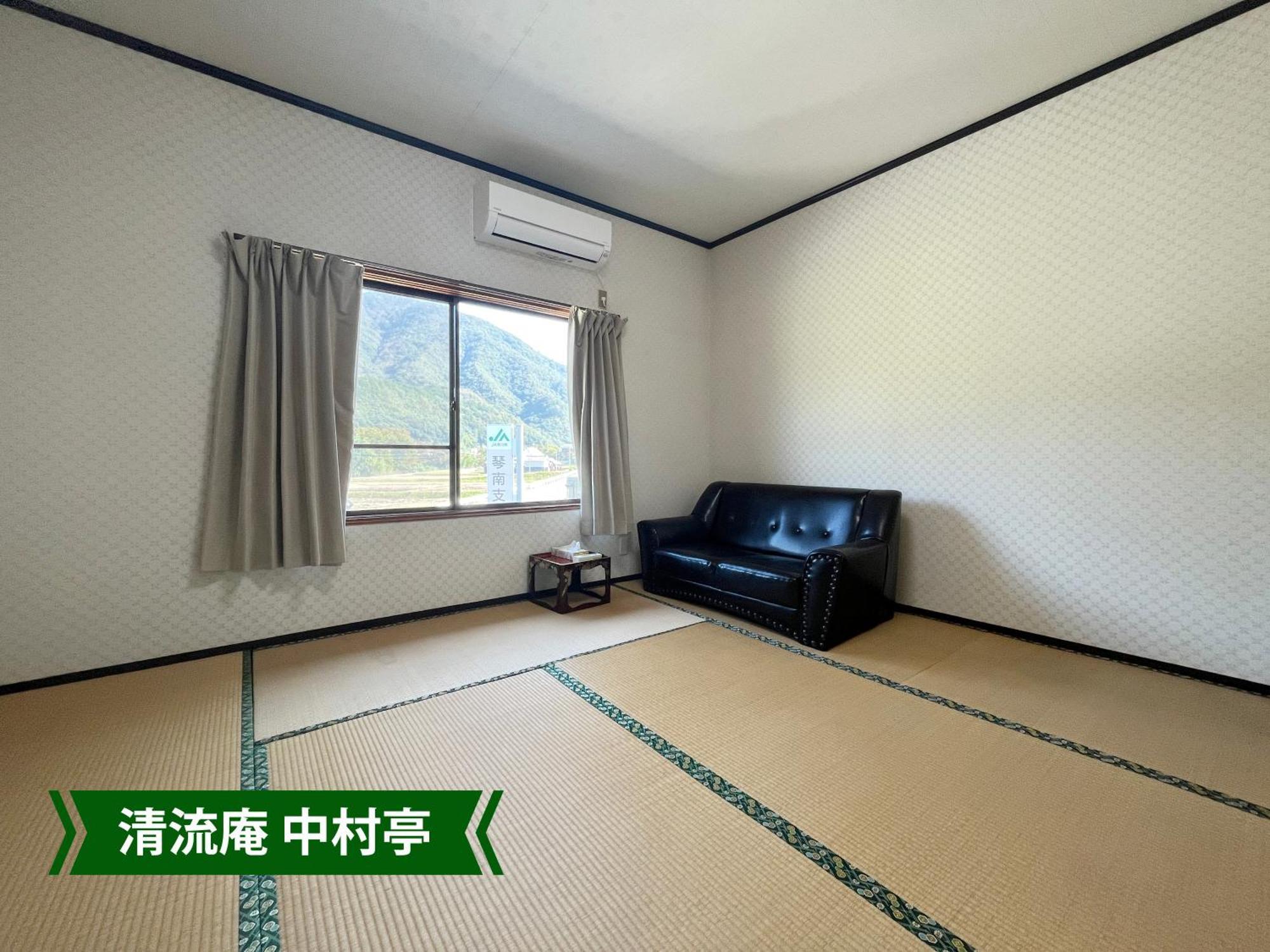 まんのう清流庵 Hotel Manno Exterior photo